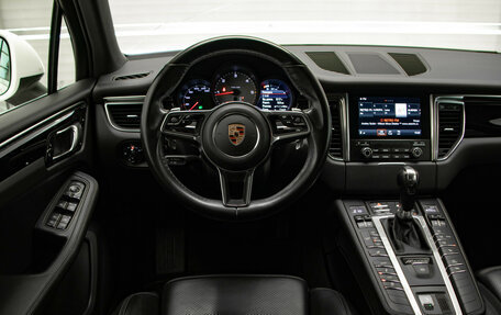 Porsche Macan I рестайлинг, 2017 год, 4 397 000 рублей, 9 фотография