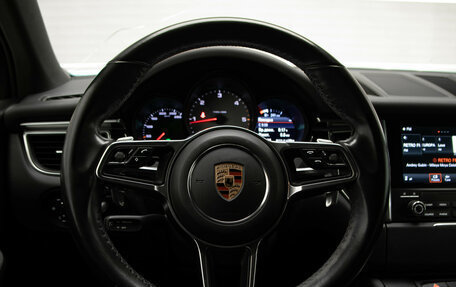Porsche Macan I рестайлинг, 2017 год, 4 397 000 рублей, 10 фотография
