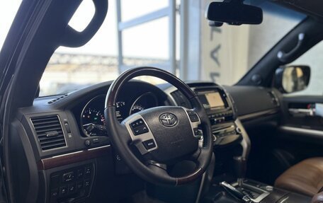 Toyota Land Cruiser 200, 2014 год, 4 150 000 рублей, 7 фотография