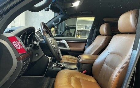 Toyota Land Cruiser 200, 2014 год, 4 150 000 рублей, 8 фотография
