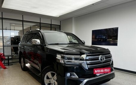 Toyota Land Cruiser 200, 2014 год, 4 150 000 рублей, 3 фотография