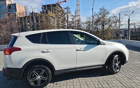 Toyota RAV4, 2013 год, 2 050 000 рублей, 3 фотография