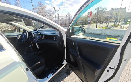 Toyota RAV4, 2013 год, 2 050 000 рублей, 7 фотография