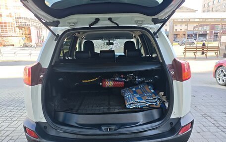 Toyota RAV4, 2013 год, 2 050 000 рублей, 12 фотография
