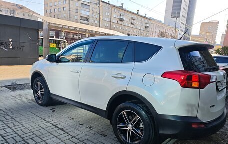 Toyota RAV4, 2013 год, 2 050 000 рублей, 14 фотография