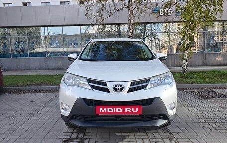 Toyota RAV4, 2013 год, 2 050 000 рублей, 17 фотография