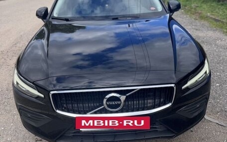 Volvo V60 II, 2019 год, 2 220 000 рублей, 11 фотография