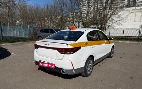 KIA Rio IV, 2021 год, 1 070 000 рублей, 2 фотография