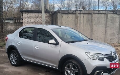 Renault Logan II, 2019 год, 1 090 000 рублей, 17 фотография