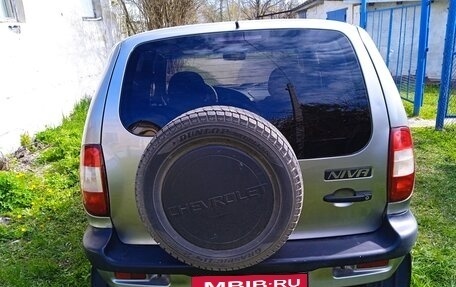 Chevrolet Niva I рестайлинг, 2006 год, 410 000 рублей, 3 фотография