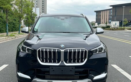 BMW X1, 2023 год, 4 000 000 рублей, 2 фотография