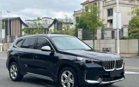 BMW X1, 2023 год, 4 000 000 рублей, 3 фотография