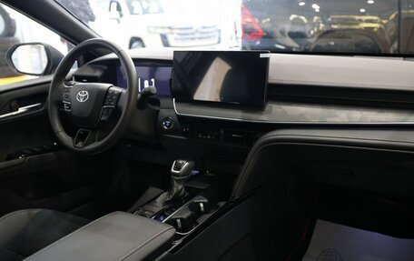 Toyota Camry, 2026 год, 4 550 000 рублей, 9 фотография