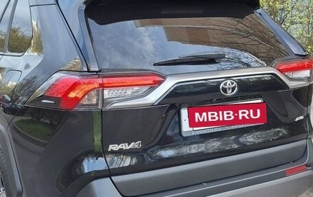 Toyota RAV4, 2022 год, 4 200 000 рублей, 7 фотография