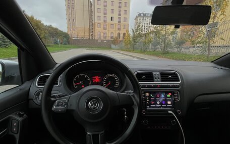 Volkswagen Polo VI (EU Market), 2013 год, 890 000 рублей, 7 фотография