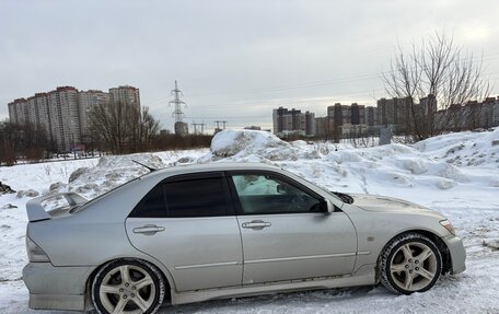 Toyota Altezza, 2001 год, 810 000 рублей, 3 фотография