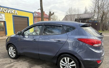 Hyundai ix35 I рестайлинг, 2011 год, 900 000 рублей, 12 фотография