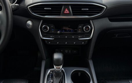 Hyundai Santa Fe IV, 2018 год, 3 250 000 рублей, 14 фотография