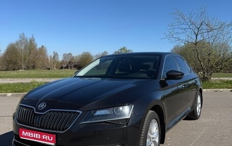 Skoda Superb III рестайлинг, 2017 год, 2 150 000 рублей, 1 фотография