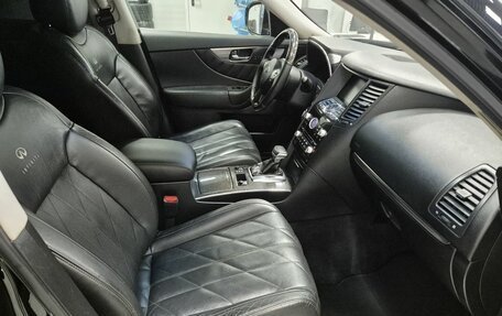 Infiniti FX II, 2008 год, 1 396 000 рублей, 16 фотография