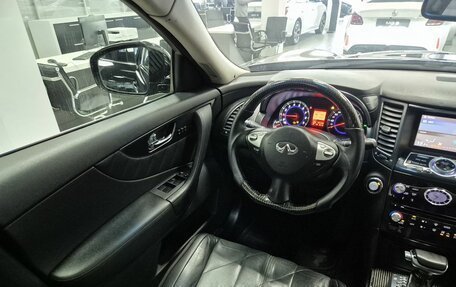 Infiniti FX II, 2008 год, 1 396 000 рублей, 29 фотография