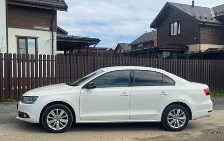 Volkswagen Jetta VI, 2012 год, 990 000 рублей, 6 фотография