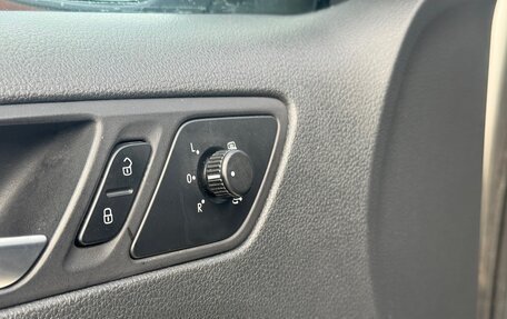 Volkswagen Jetta VI, 2012 год, 990 000 рублей, 11 фотография