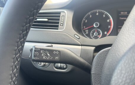 Volkswagen Jetta VI, 2012 год, 990 000 рублей, 19 фотография