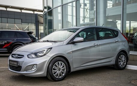 Hyundai Solaris II рестайлинг, 2011 год, 828 000 рублей, 3 фотография