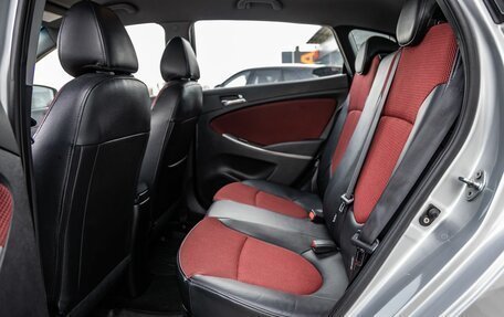 Hyundai Solaris II рестайлинг, 2011 год, 828 000 рублей, 31 фотография