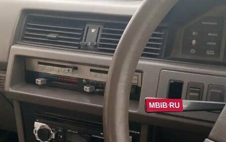 Nissan Bluebird VIII, 1986 год, 70 000 рублей, 6 фотография