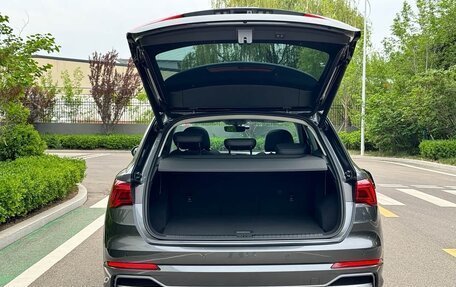 Audi Q3, 2023 год, 2 600 000 рублей, 10 фотография