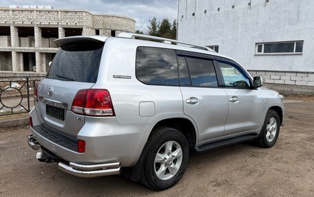 Toyota Land Cruiser 200, 2011 год, 2 600 000 рублей, 6 фотография
