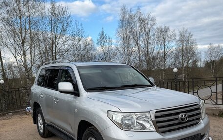 Toyota Land Cruiser 200, 2011 год, 2 600 000 рублей, 4 фотография