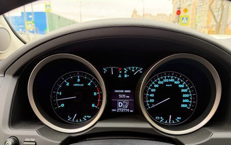 Toyota Land Cruiser 200, 2011 год, 2 600 000 рублей, 17 фотография