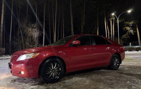 Toyota Camry, 2007 год, 1 050 000 рублей, 2 фотография