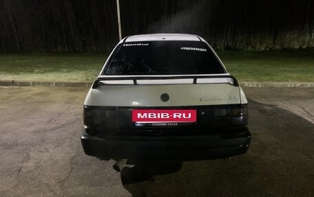 Volkswagen Passat B3, 1988 год, 90 000 рублей, 2 фотография