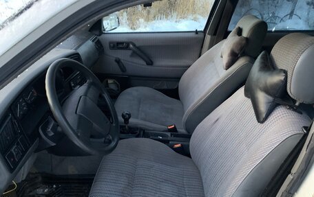 Volkswagen Passat B3, 1988 год, 90 000 рублей, 19 фотография