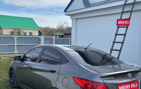 Hyundai Solaris II рестайлинг, 2014 год, 750 000 рублей, 4 фотография