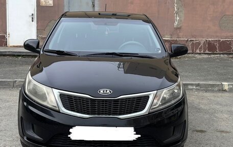 KIA Rio III рестайлинг, 2012 год, 600 000 рублей, 1 фотография