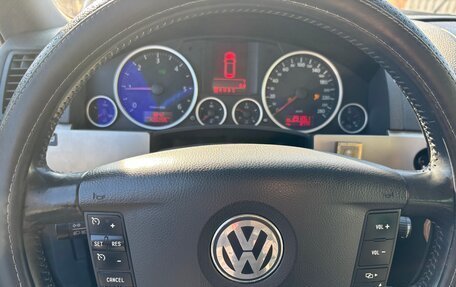 Volkswagen Touareg III, 2007 год, 999 999 рублей, 13 фотография