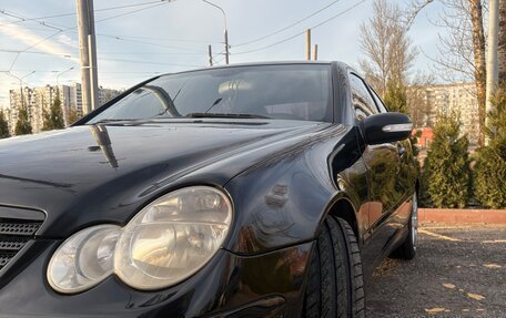 Mercedes-Benz C-Класс, 2005 год, 850 000 рублей, 5 фотография