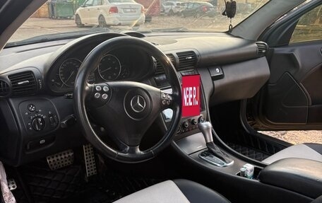 Mercedes-Benz C-Класс, 2005 год, 850 000 рублей, 8 фотография