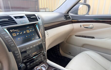 Lexus LS IV, 2007 год, 1 180 000 рублей, 9 фотография