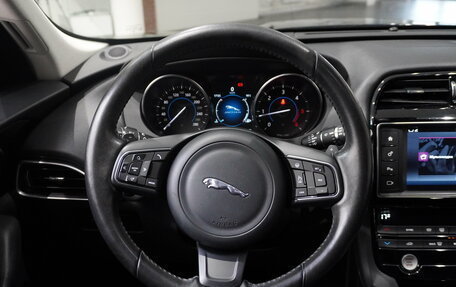 Jaguar F-Pace, 2017 год, 3 475 000 рублей, 16 фотография