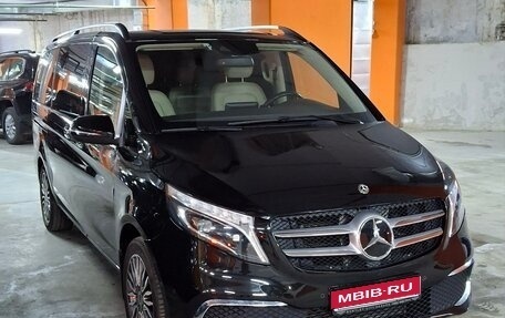 Mercedes-Benz V-Класс, 2019 год, 5 500 000 рублей, 1 фотография