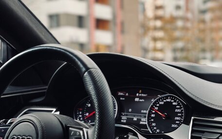 Audi A8, 2013 год, 1 850 000 рублей, 12 фотография