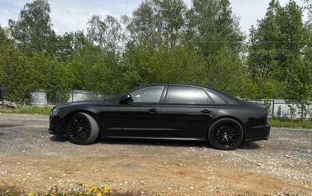 Audi A8, 2013 год, 1 850 000 рублей, 10 фотография