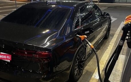 Audi A8, 2013 год, 1 850 000 рублей, 18 фотография