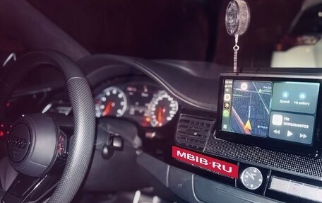 Audi A8, 2013 год, 1 850 000 рублей, 15 фотография